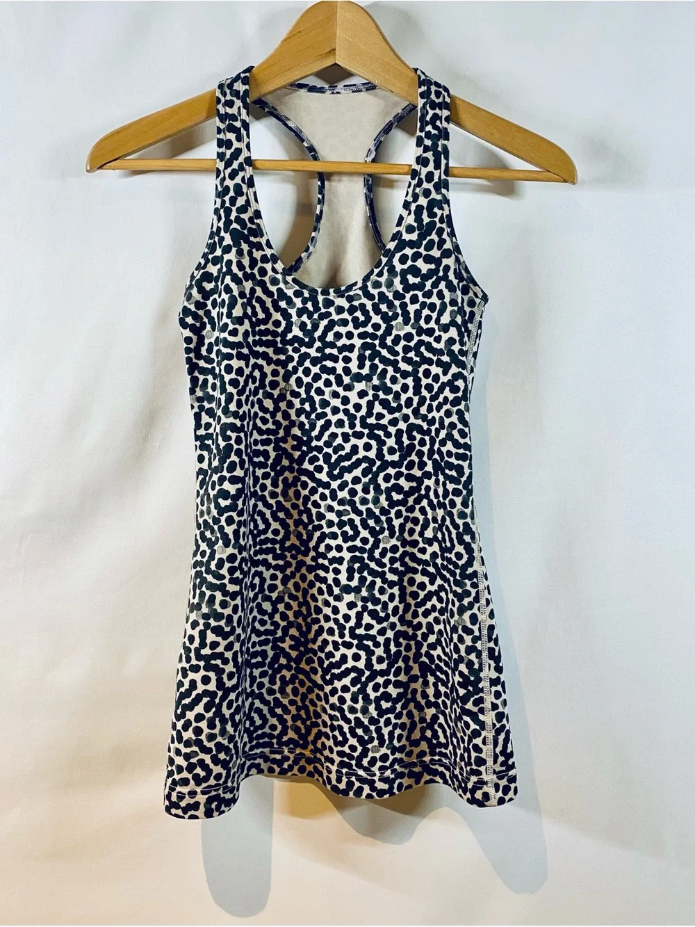 Lululemon Cool Racerback, Ace Spot Grain Black, size 4